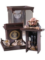 Harry Potter - Magical Creatures Gringotts Goblin - 19 cm