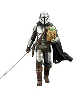 Star Wars - Mandalorian with Beskar Staff & Grogu - ArtFX