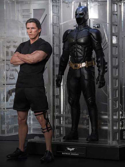 The Dark Knight Rises - Batman Armory with Bruce Wayne - 1/6